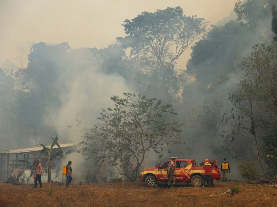 Governo Federal anuncia R$ 14 milhões para combater incêndios no Amazonas