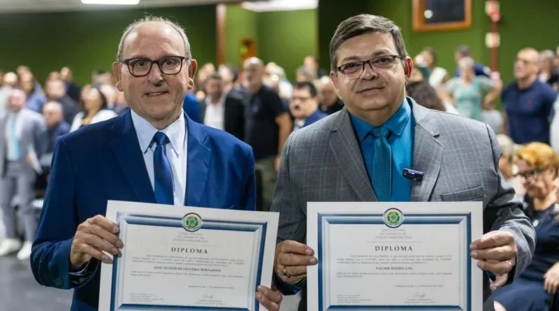 Nestor Bernardes assume a prefeitura no dia 1º de abril e Volmir Rodrigues volta a ser servidor público do Estado -Foto: Divulgação