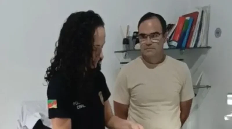 Cardiologista Daniel Pereira Kollet, de 55 anos, foi preso preventivamente na manh&atilde; desta segunda-feira (30) Foto: Policia Civil