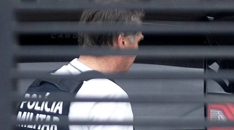 Defesa de Bolsonaro se pronuncia Foto : Vinicius Schmidt / Metropoles