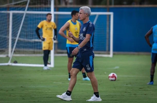 Grêmio deve ter mudanças importantes para encarar o Palmeiras
