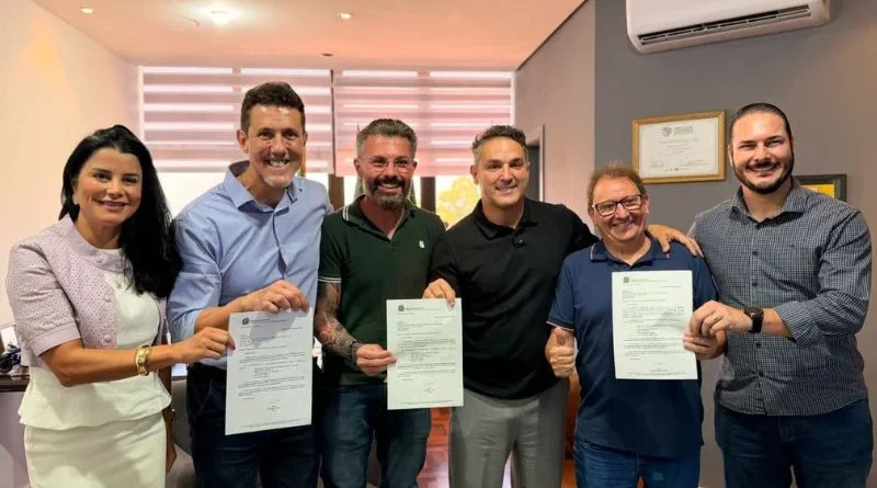 Republicanos de Novo Hamburgo anuncia a pré-candidatura de Simone Dutra à Câmara federal