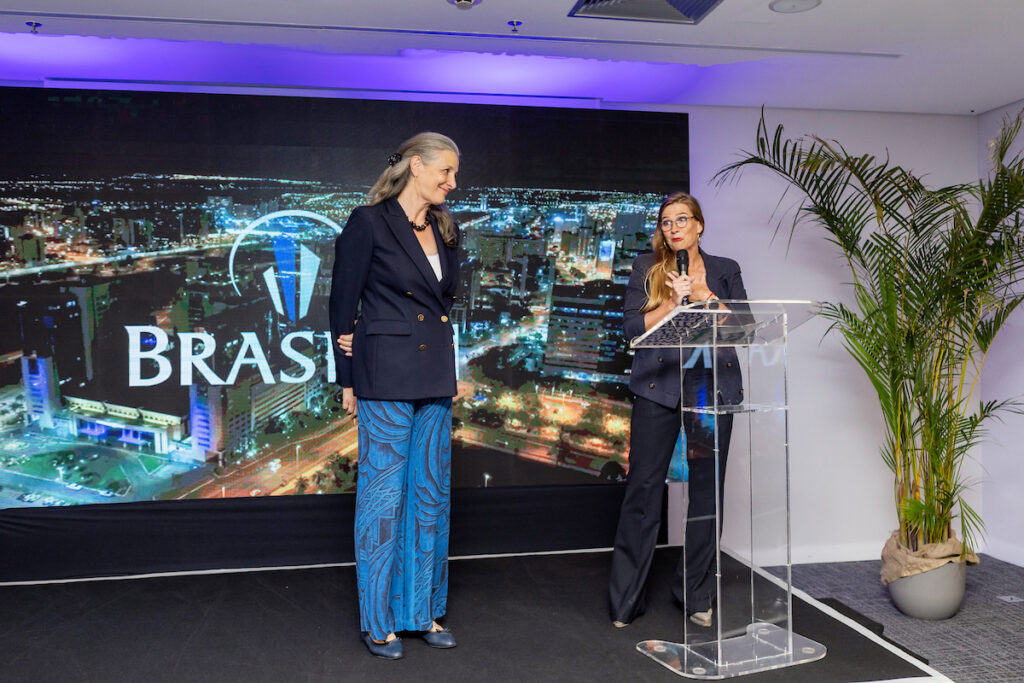 Béatrice Corrêa do Lago e Kristine Cardoso