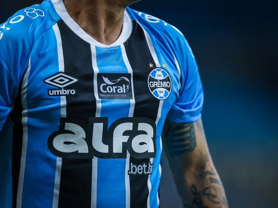 Grêmio fecha acordo com antigo patrocinador master;